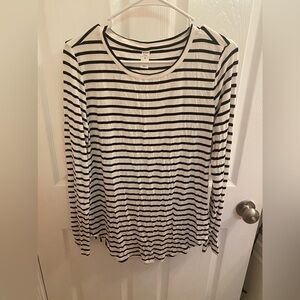 Old Navy Long Sleeve Top